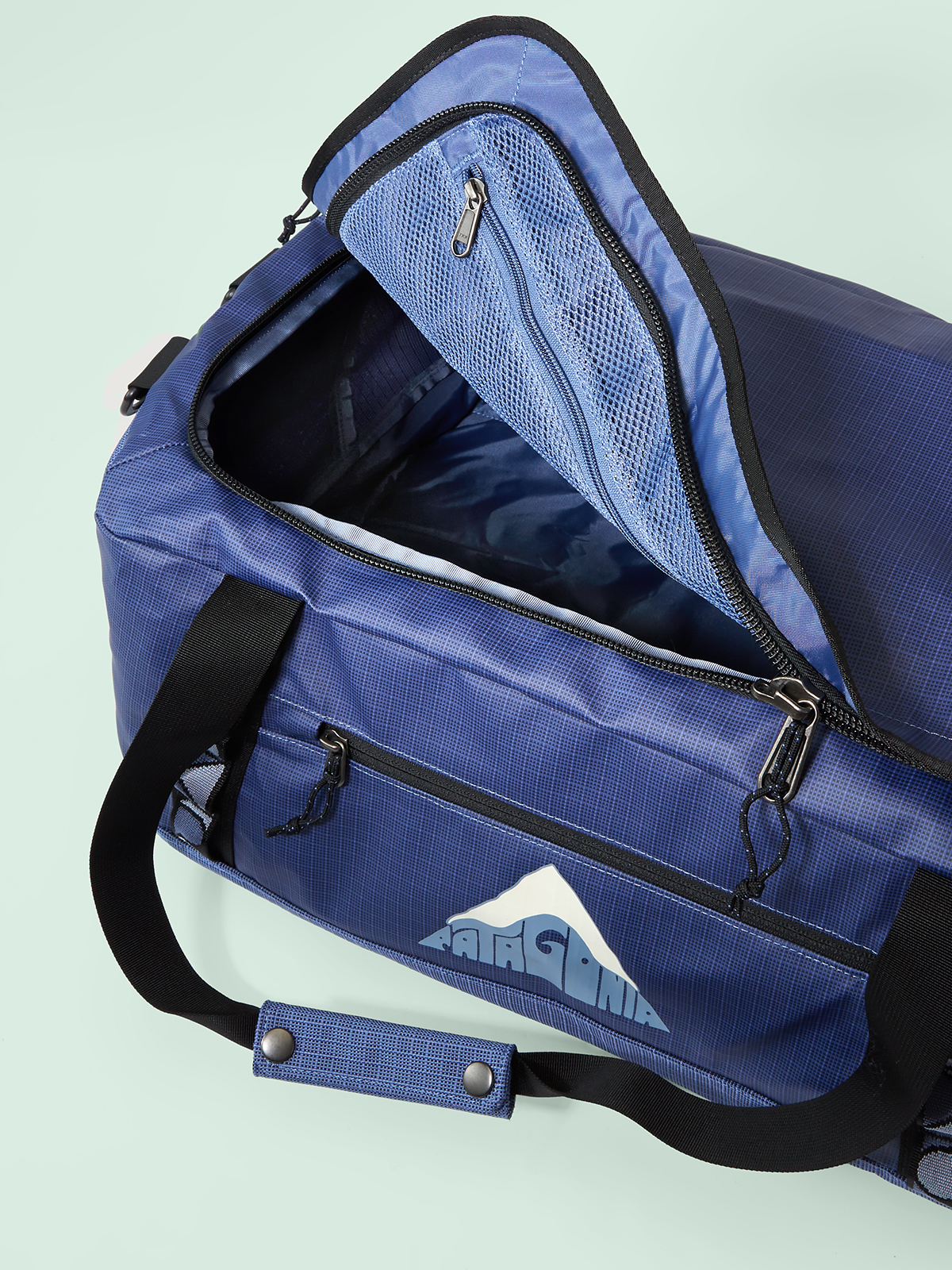 新品　Patagonia black hole duffle 40L ダッフル Patagonia Black Hole® Duffel Bag 40L