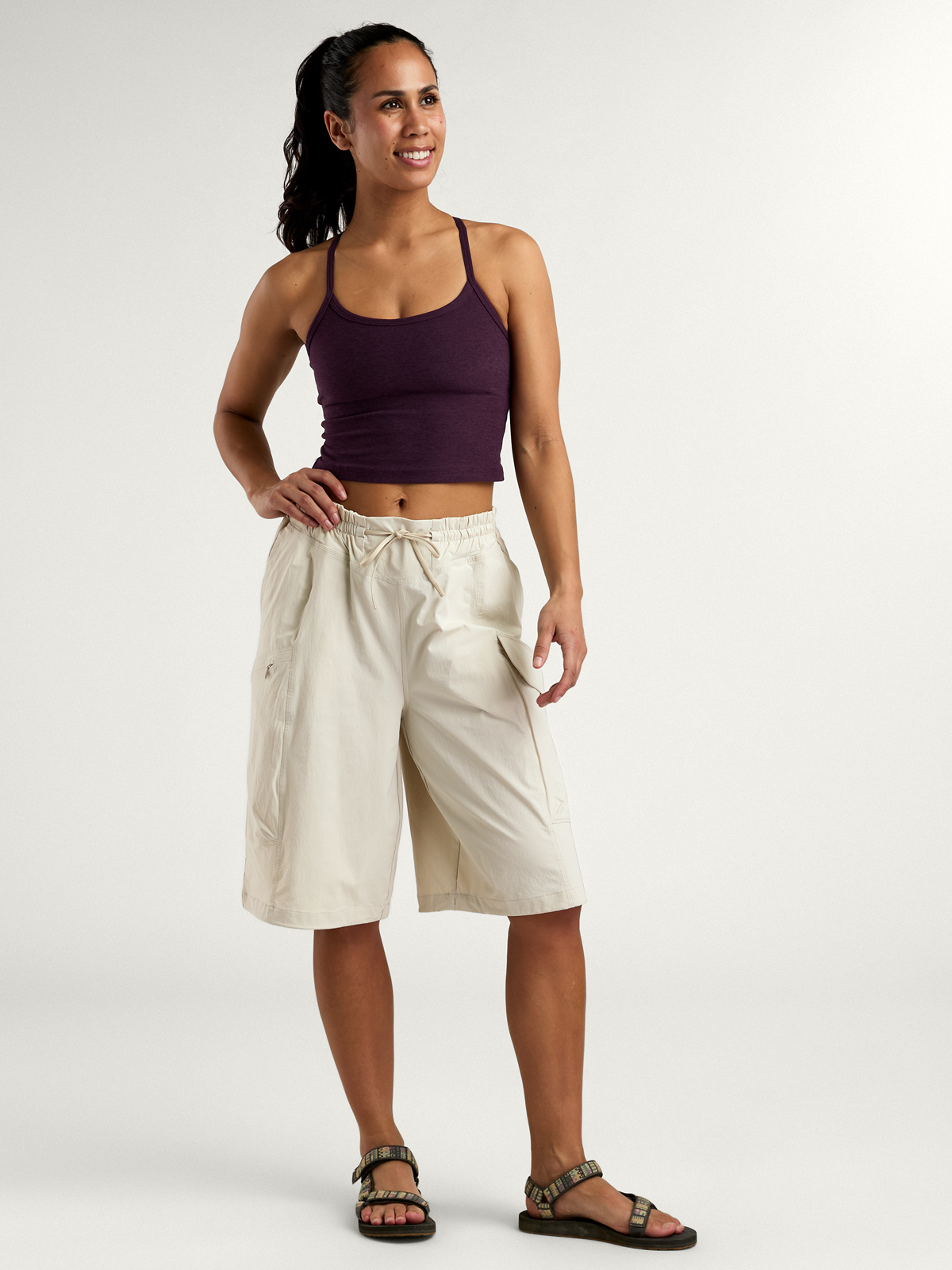 Indyeva Pavana Long Cargo Shorts Sun Coverage Trail | Title Nine