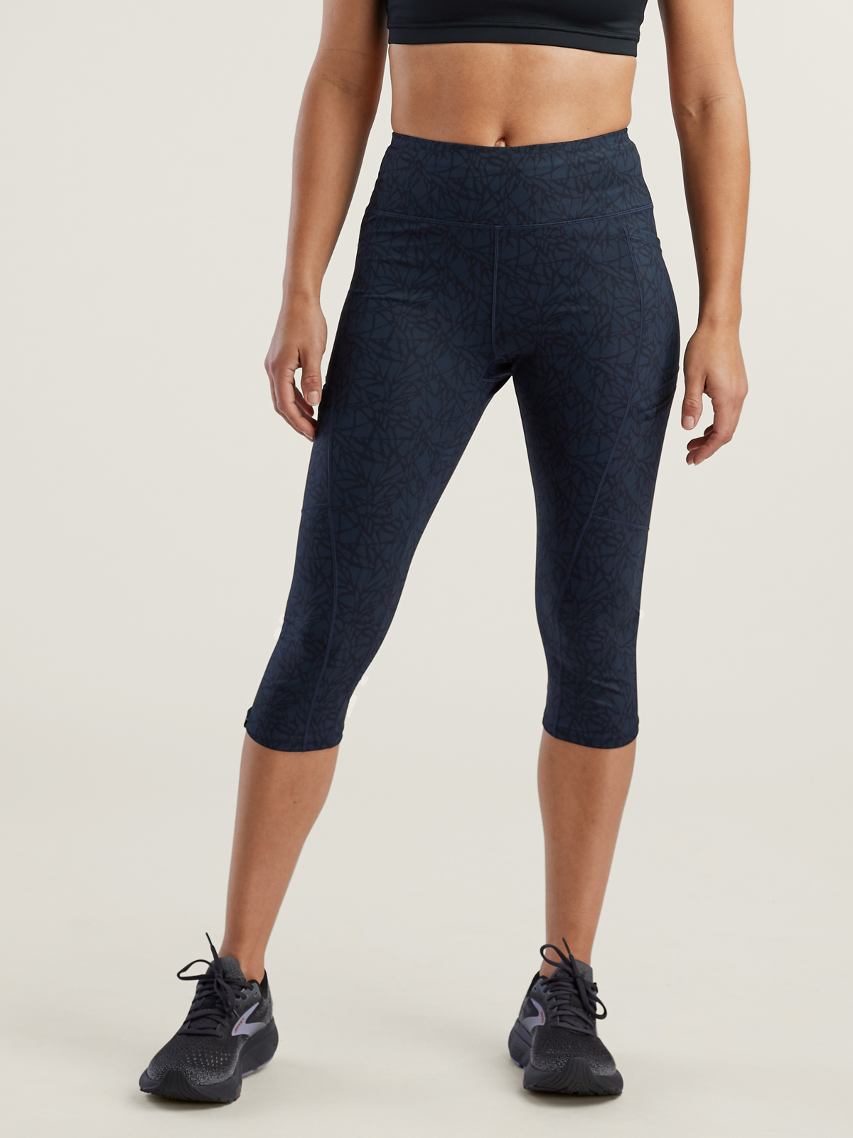 Capri Leggings with Pockets Sprinter Title Nine