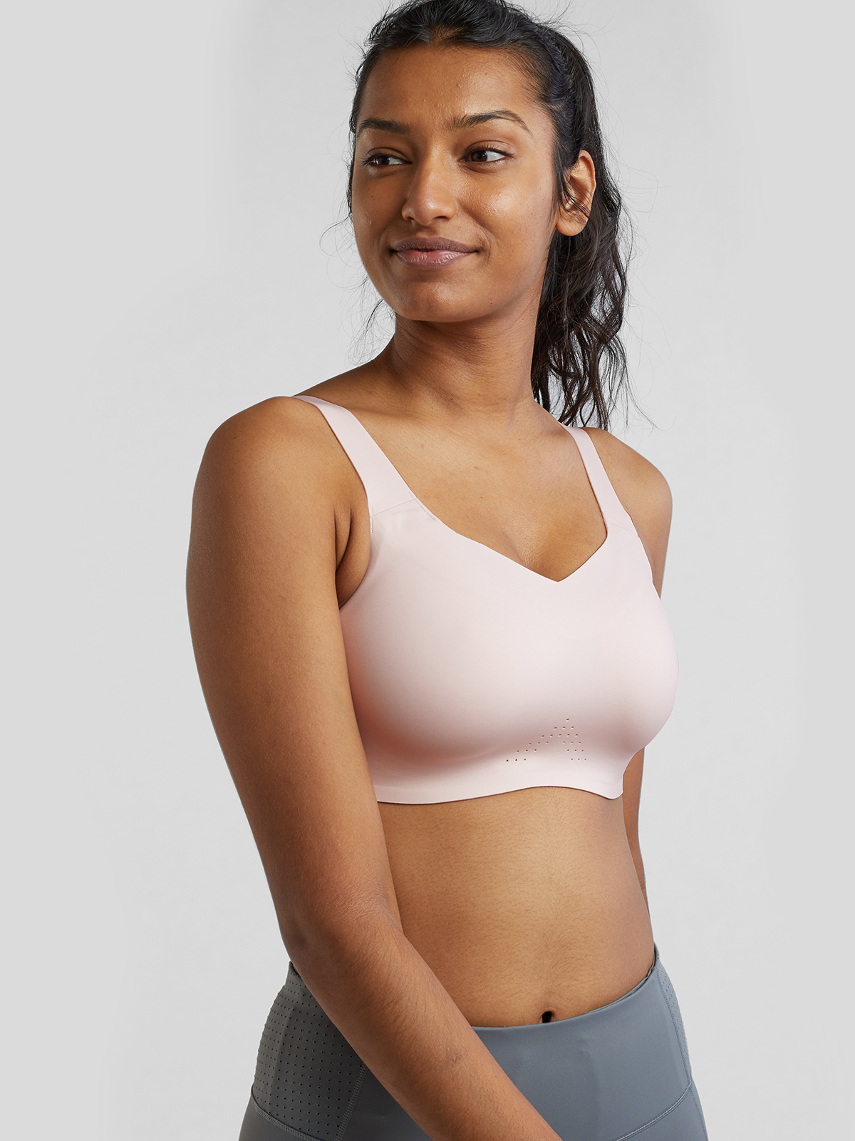 Athletic wear this cute is a lifesaver! Heidi is wearing the Monarch Sports  Bra and Lifesaver Short in Keylime Pie. The Lifesaver Short