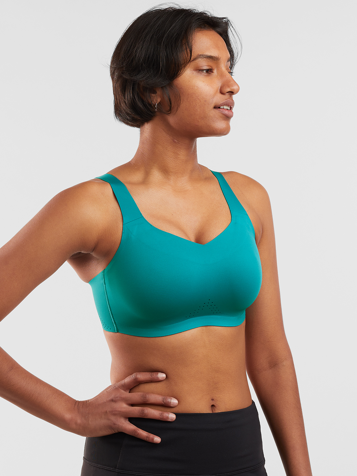 Best Sports Bras for DD Cup & D Cup Title Nine