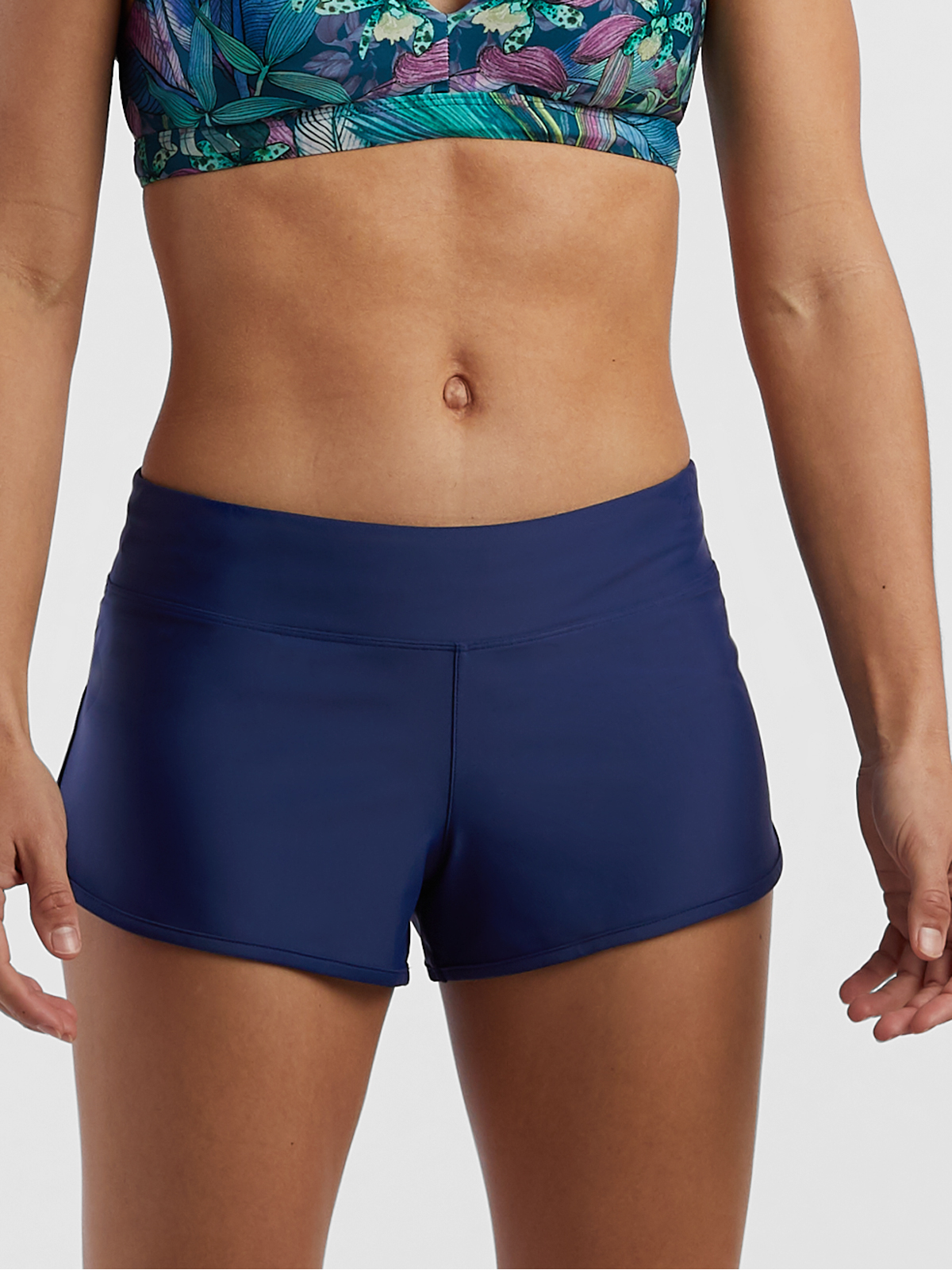 驚きの価格が実現！ Nalu Shorts: Swim Women's - Rise Low 水着・ラッシュガード
