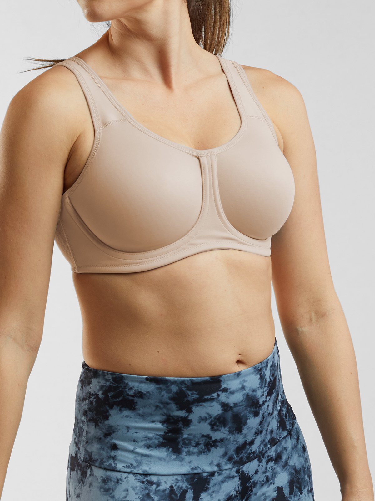 Best Sports Bras for DD Cup & D Cup Title Nine