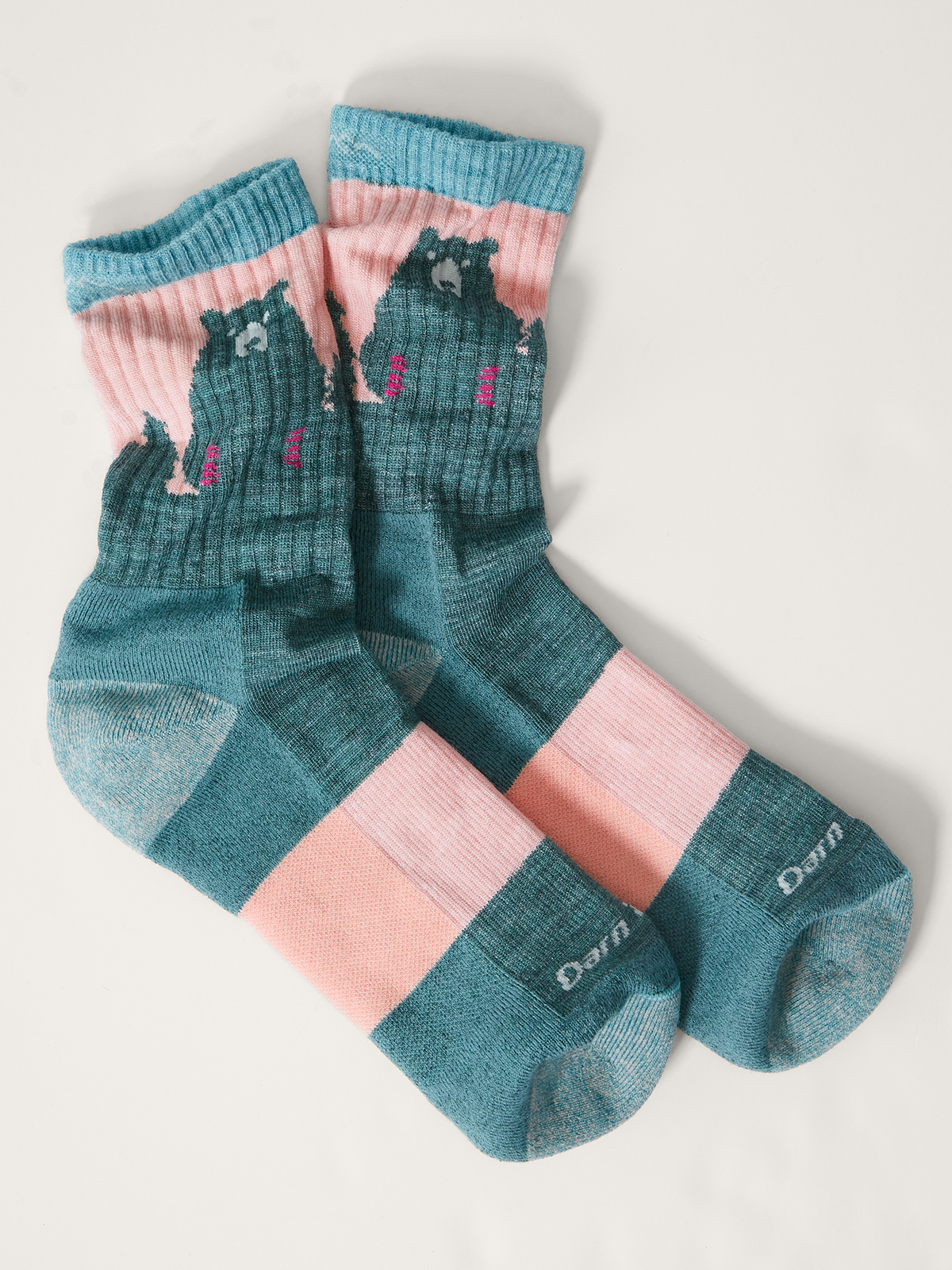 Darn Tough Women's Bear Town Hiking Socks | Title Nine