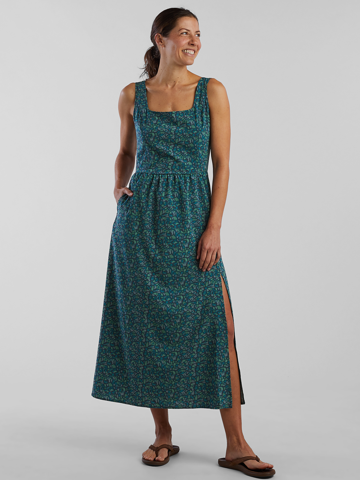 elegant wrap dress Karen Kane Women's 3/4 Sleeve Cascade Dress, XS macao rayon/spandex Color:Sparkle Slate Adult Costumes – Bodysocks