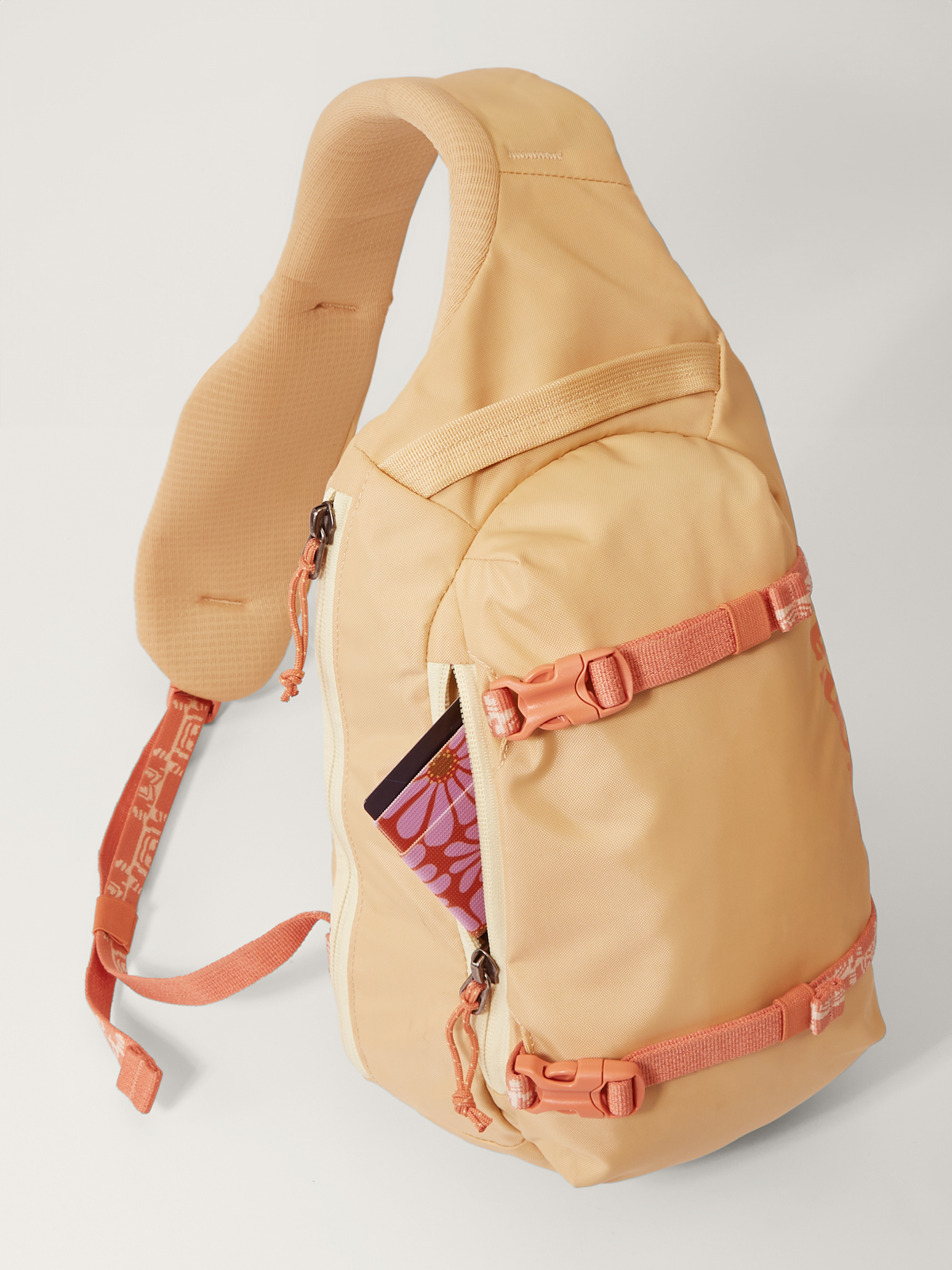 Patagonia Atom Sling Bag - 8L | Title Nine