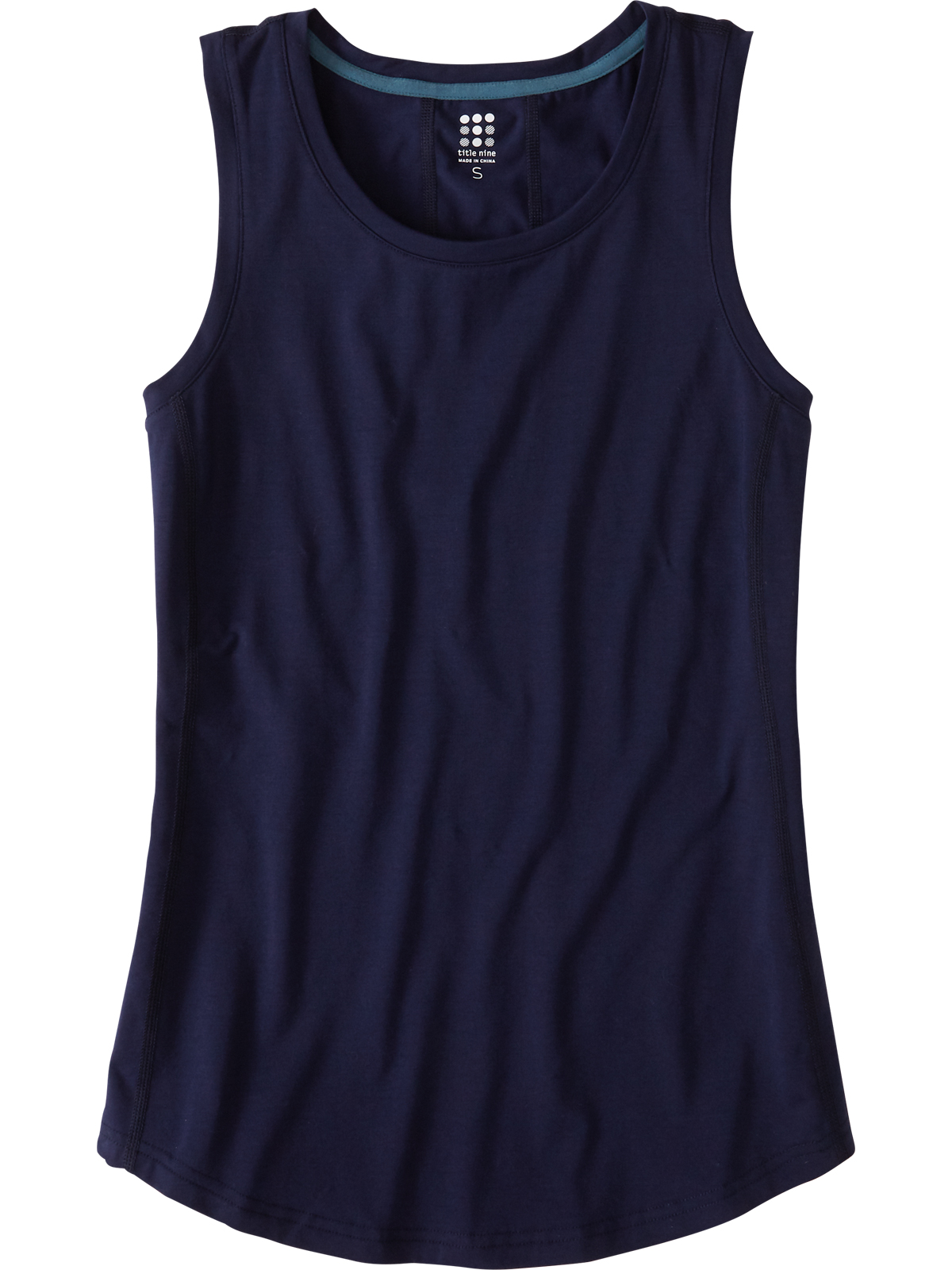 Best Women's Hot Weather Travel Clothes & Fabrics Title Nine