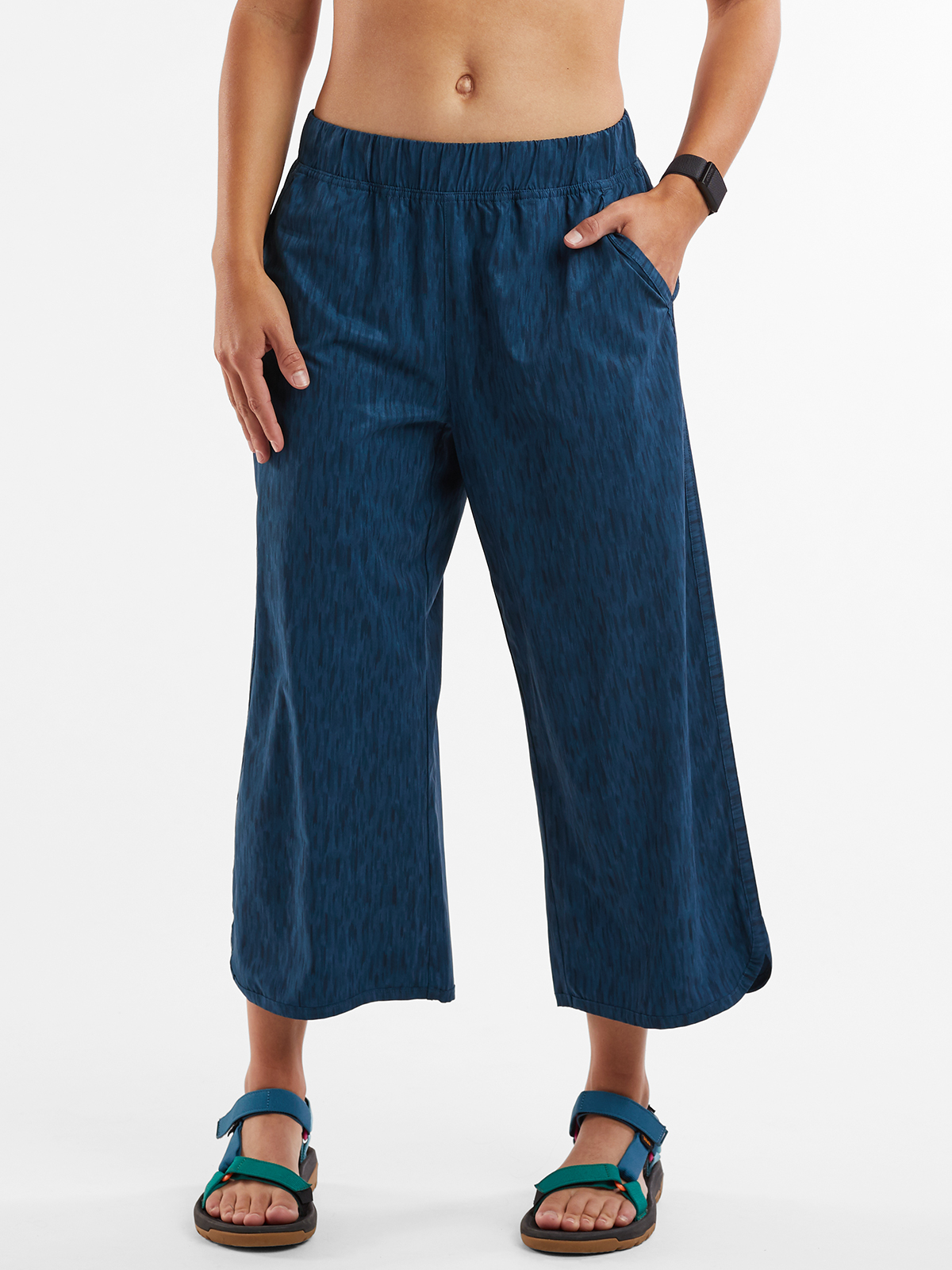 Title sale nine capris