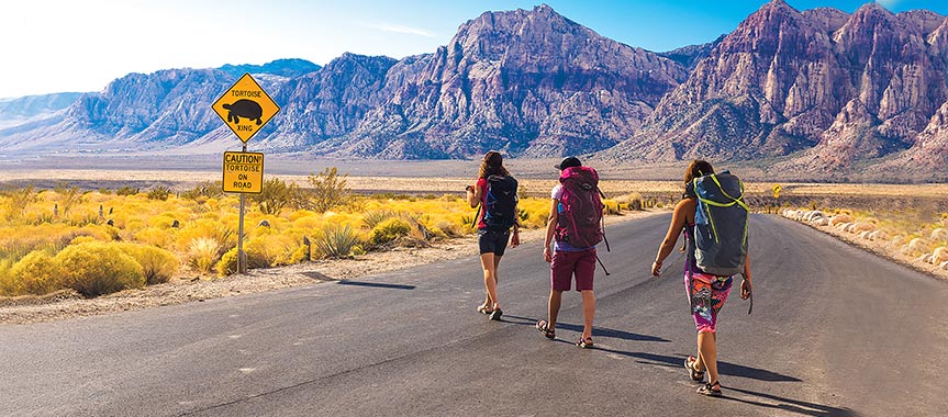 ladies hiking clothes